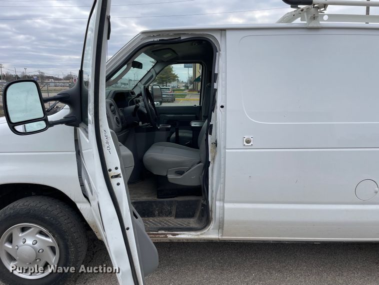 image for item LW9020 2012 Ford  E150 van