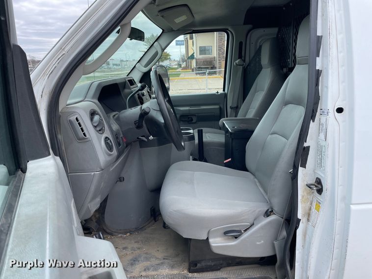 image for item LW9020 2012 Ford  E150 van