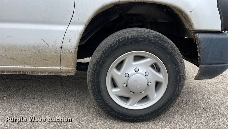 image for item LW9020 2012 Ford  E150 van