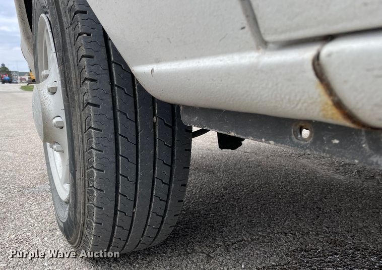 image for item LW9020 2012 Ford  E150 van