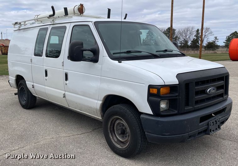 image for item LW9021 2012 Ford  E150 van