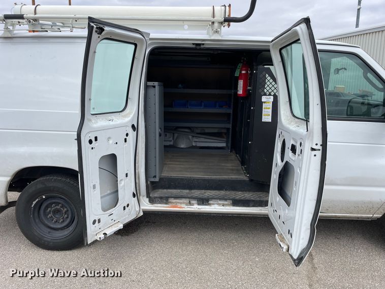 image for item LW9021 2012 Ford  E150 van