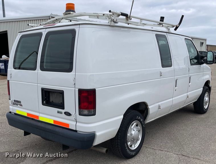 image for item LW9022 2012 Ford  E150 van