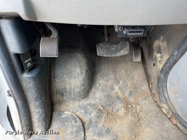 image for item LW9022 2012 Ford  E150 van