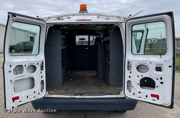 image for item LW9022 2012 Ford  E150 van