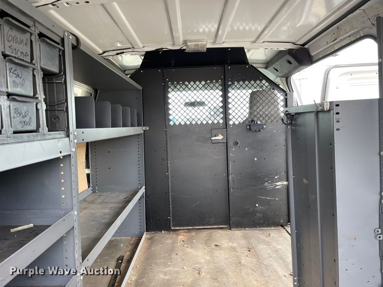 image for item LW9022 2012 Ford  E150 van