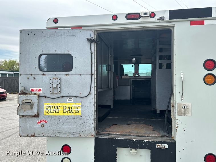 image for item MB9618 2010 International 4300 armored truck