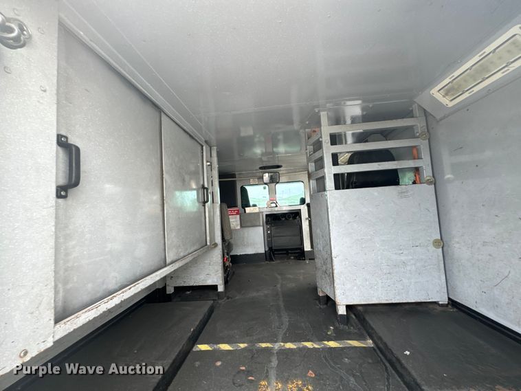 image for item MB9618 2010 International 4300 armored truck