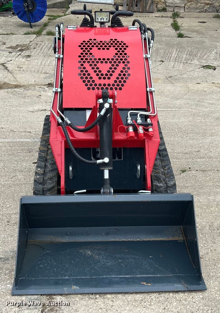 image for item MO9232 2024 EGN EG360 compact utility loader