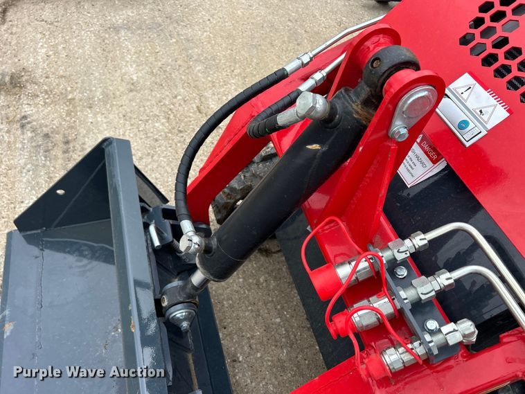 image for item MO9232 2024 EGN EG360 compact utility loader