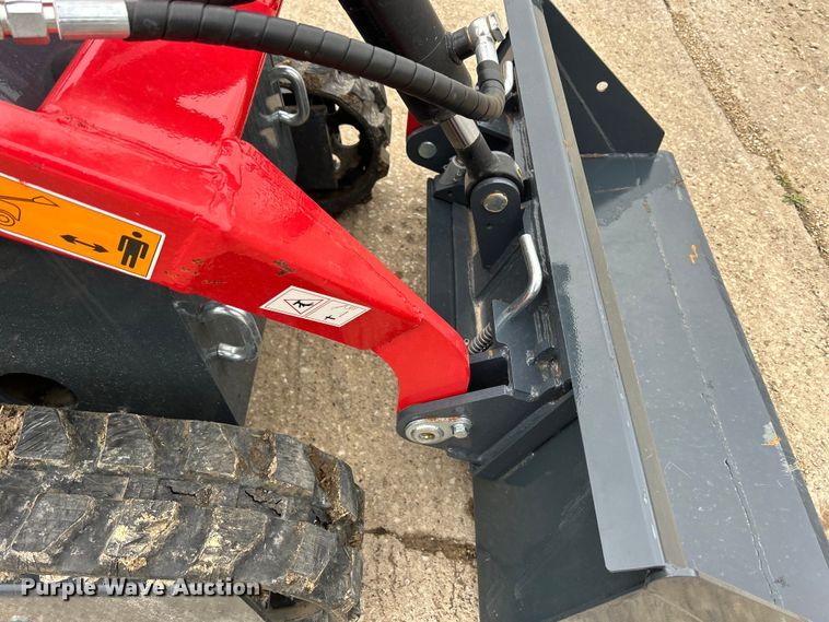 image for item MO9232 2024 EGN EG360 compact utility loader