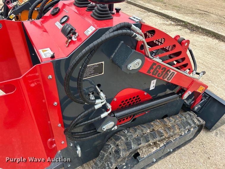 image for item MO9232 2024 EGN EG360 compact utility loader