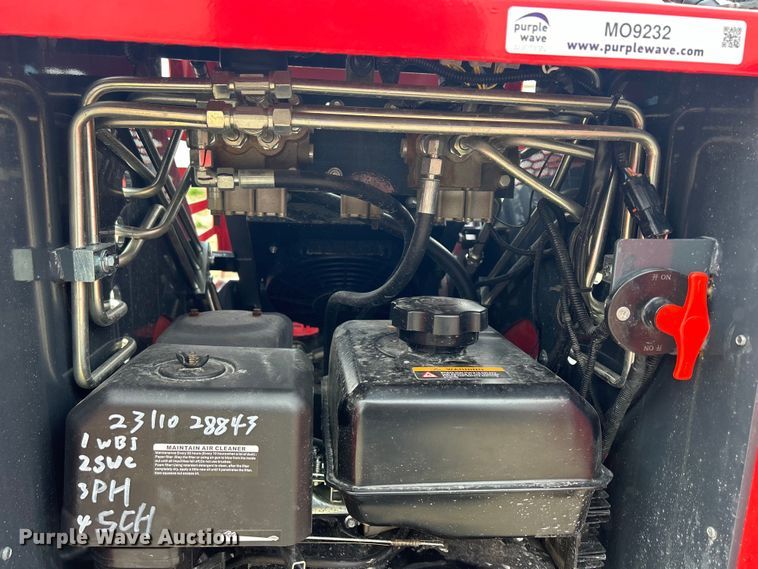 image for item MO9232 2024 EGN EG360 compact utility loader