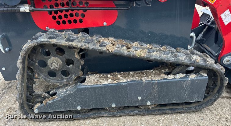 image for item MO9232 2024 EGN EG360 compact utility loader