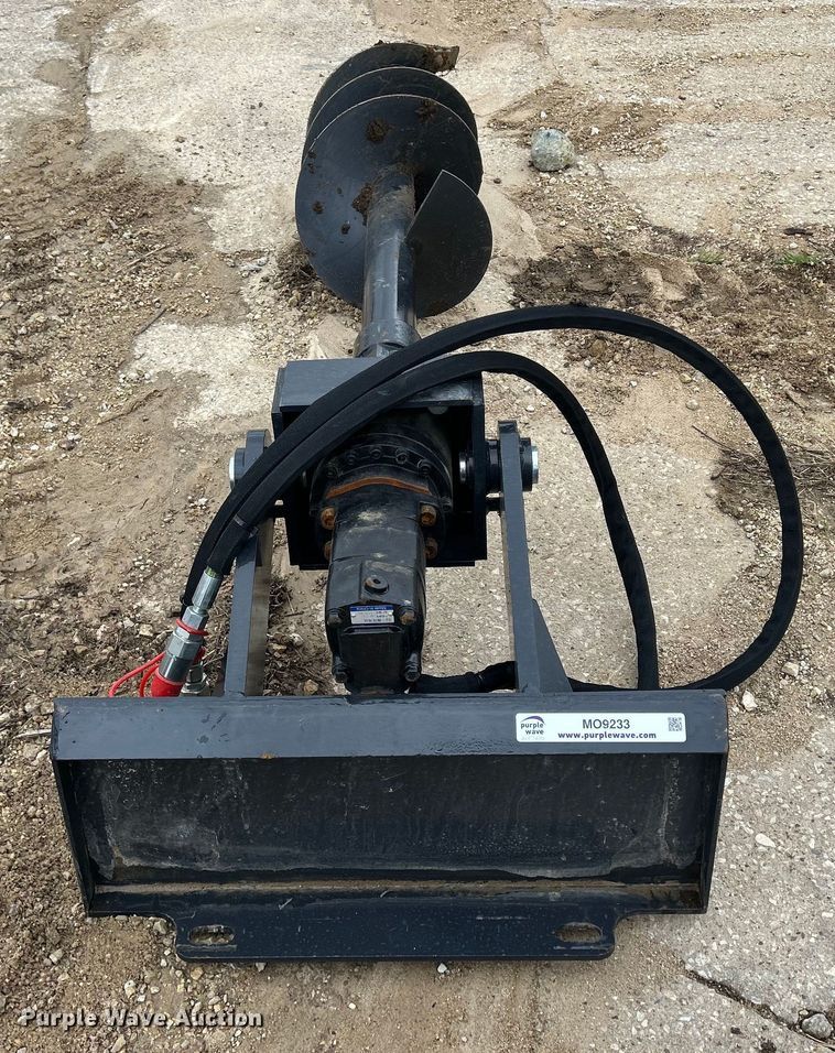 image for item MO9233 2023 Wolverine  MAD-12-12D compact utility loader auger