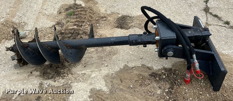 image for item MO9233 2023 Wolverine  MAD-12-12D compact utility loader auger