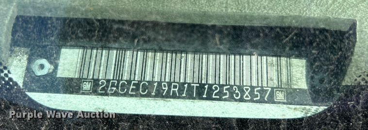 image for item NB9349 1996 Chevrolet C1500 Ext. Cab pickup truck