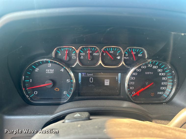 image for item NB9376 2018 GMC Sierra 1500 Crew Cab pickup truck