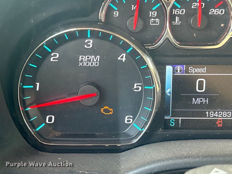 image for item NB9376 2018 GMC Sierra 1500 Crew Cab pickup truck