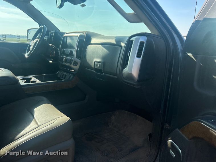 image for item NB9376 2018 GMC Sierra 1500 Crew Cab pickup truck