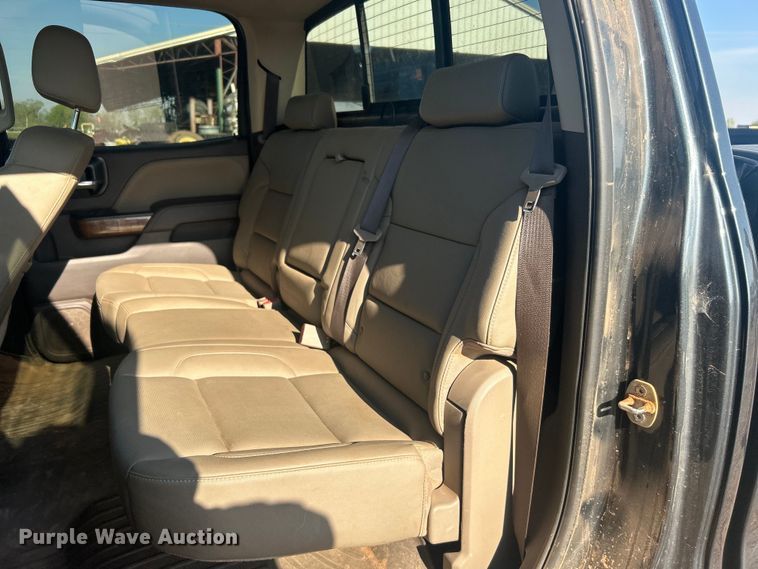 image for item NB9376 2018 GMC Sierra 1500 Crew Cab pickup truck