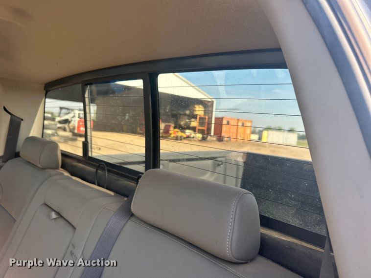 image for item NB9376 2018 GMC Sierra 1500 Crew Cab pickup truck