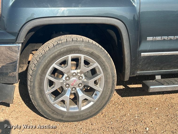 image for item NB9376 2018 GMC Sierra 1500 Crew Cab pickup truck