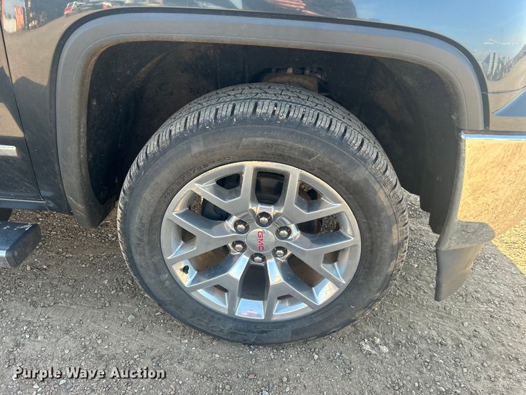 image for item NB9376 2018 GMC Sierra 1500 Crew Cab pickup truck