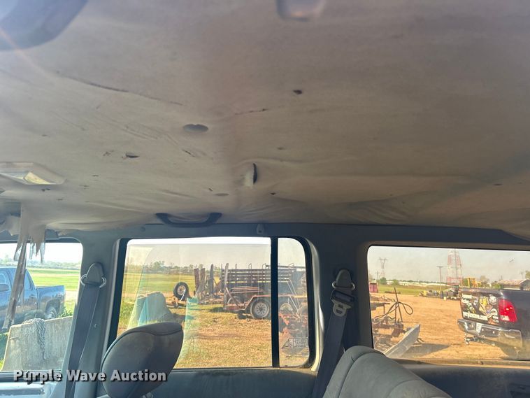 image for item NB9377 1994 Ford Explorer SUV