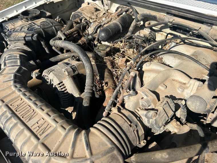 image for item NB9377 1994 Ford Explorer SUV