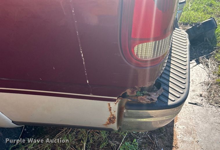 image for item NB9379 1997 Ford F150 SuperCab pickup truck