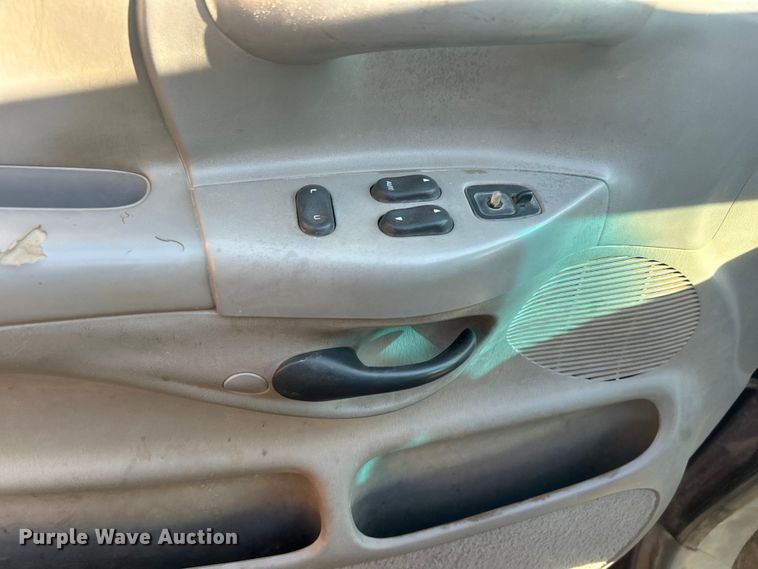 image for item NB9379 1997 Ford F150 SuperCab pickup truck