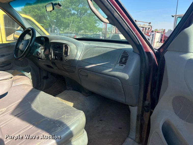 image for item NB9379 1997 Ford F150 SuperCab pickup truck