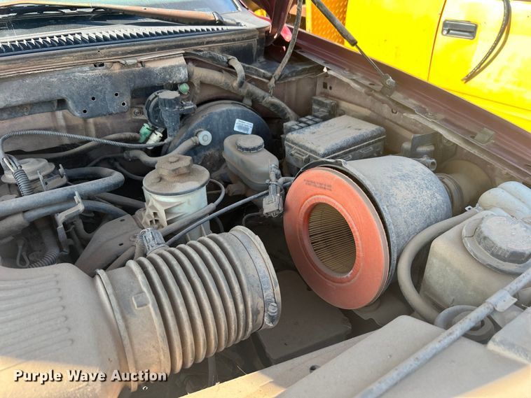 image for item NB9379 1997 Ford F150 SuperCab pickup truck