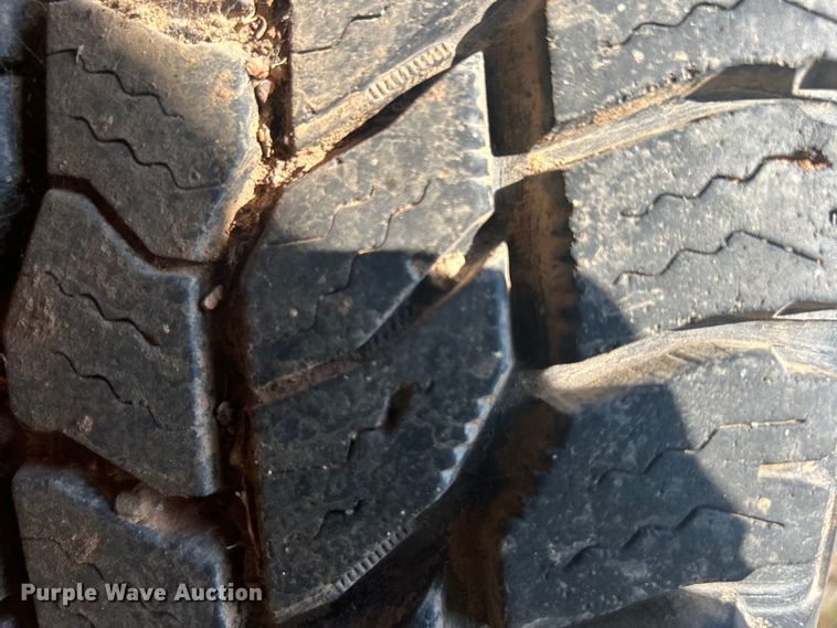 image for item NB9379 1997 Ford F150 SuperCab pickup truck