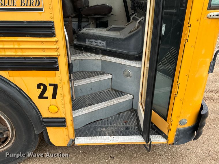 image for item ND9129 1998 Blue Bird TC2000 school bus