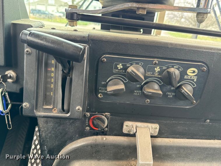 image for item ND9129 1998 Blue Bird TC2000 school bus