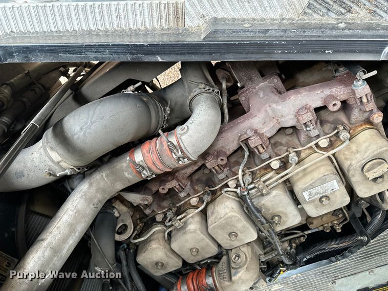 image for item ND9129 1998 Blue Bird TC2000 school bus