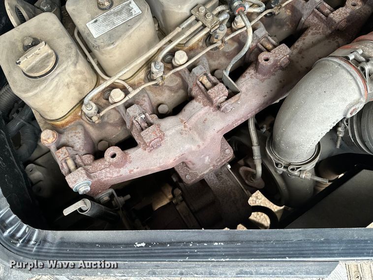 image for item ND9129 1998 Blue Bird TC2000 school bus