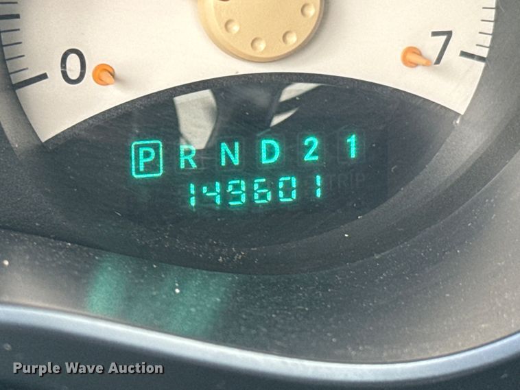 image for item ND9158 2006 Mitsubishi Raider Double Cab pickup truck