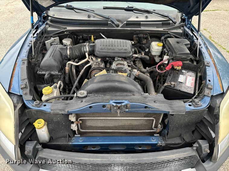 image for item ND9158 2006 Mitsubishi Raider Double Cab pickup truck