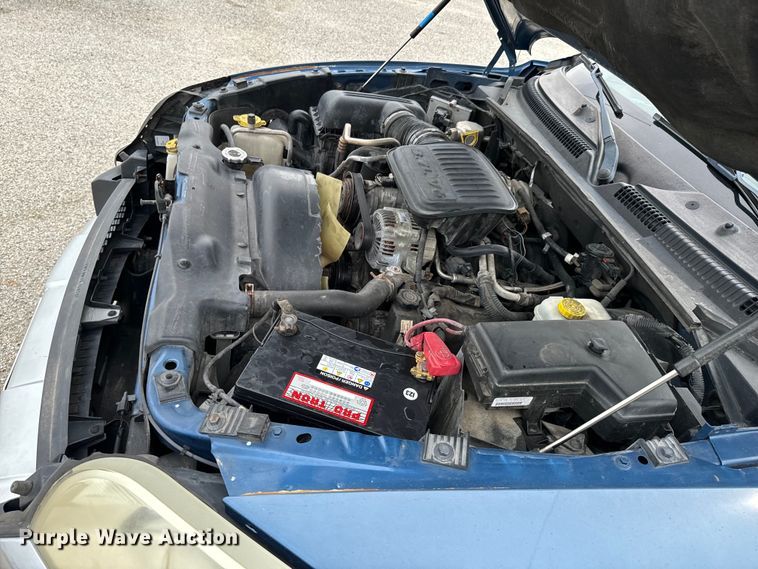 image for item ND9158 2006 Mitsubishi Raider Double Cab pickup truck