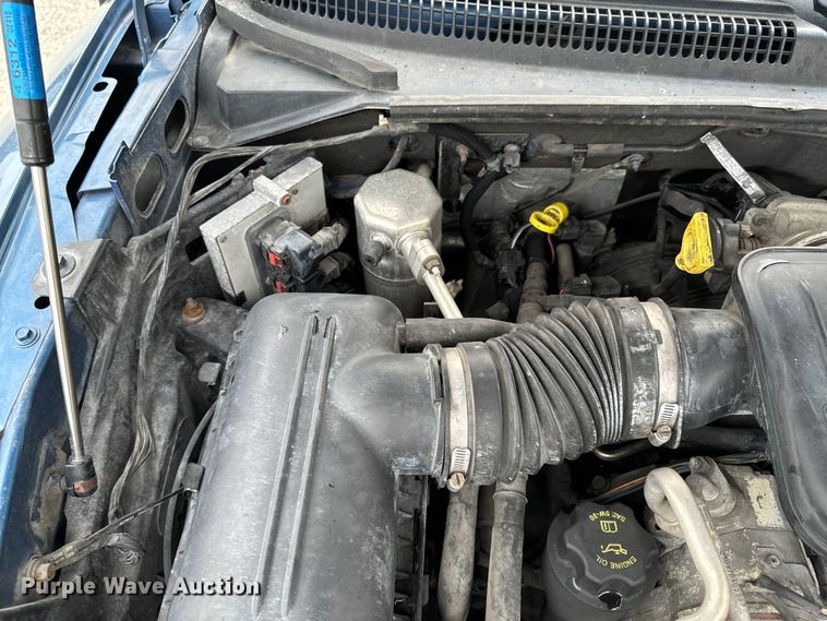 image for item ND9158 2006 Mitsubishi Raider Double Cab pickup truck