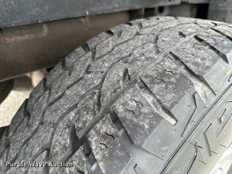 image for item ND9158 2006 Mitsubishi Raider Double Cab pickup truck