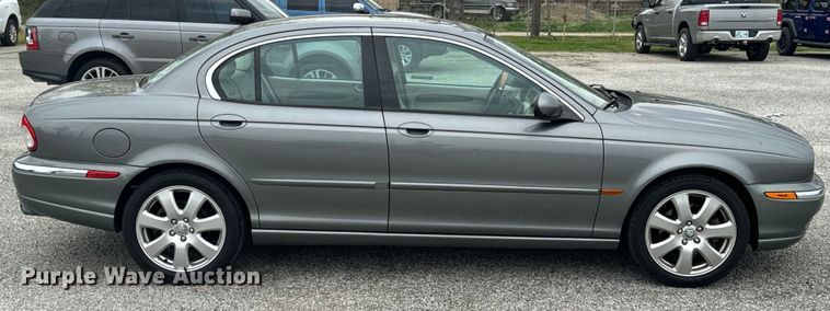 image for item ND9160 2004 Jaguar X-Type 