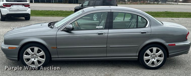 image for item ND9160 2004 Jaguar X-Type 