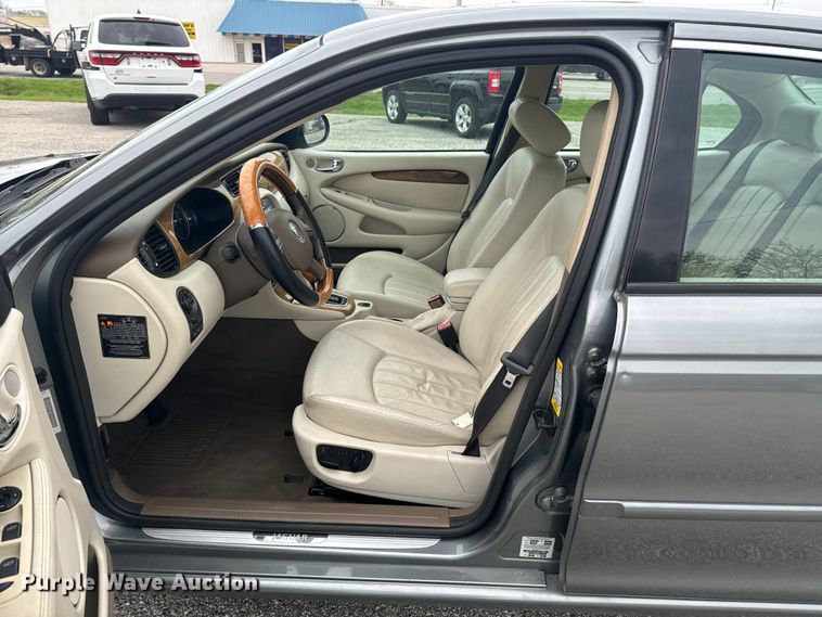 image for item ND9160 2004 Jaguar X-Type 