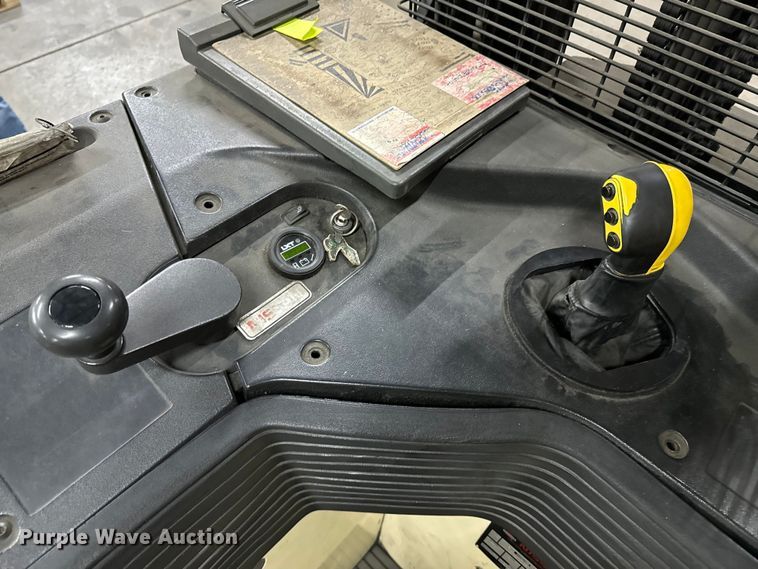 image for item ND9167 Nissan OR35 order picker