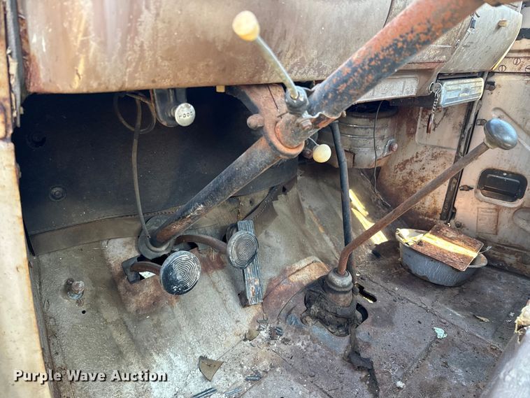 image for item ND9169 Studebaker M15A-20 pickup truck