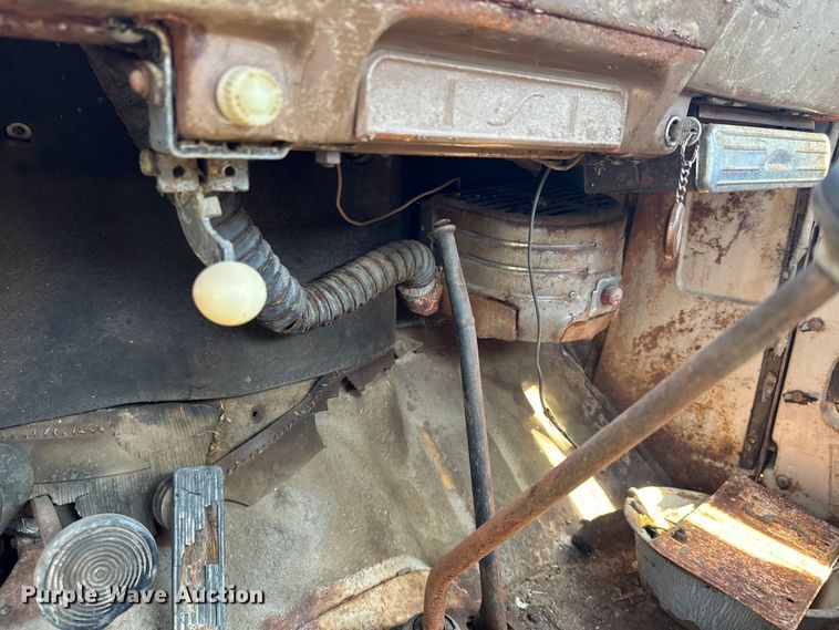 image for item ND9169 Studebaker M15A-20 pickup truck